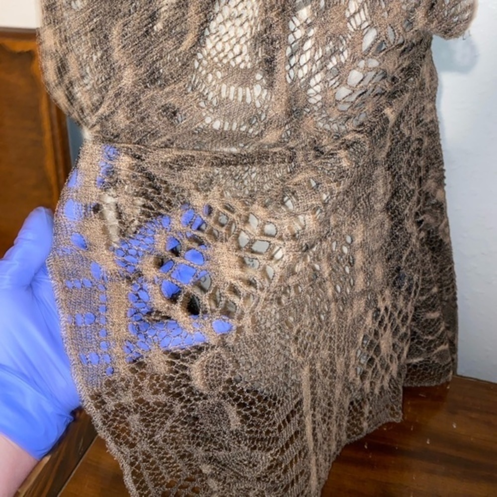 Lace vest. 3/$25 - Picture 6 of 6